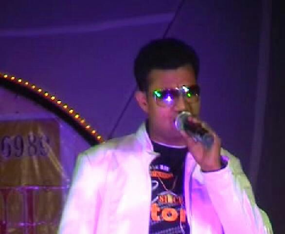 best male bollywood singer mysore